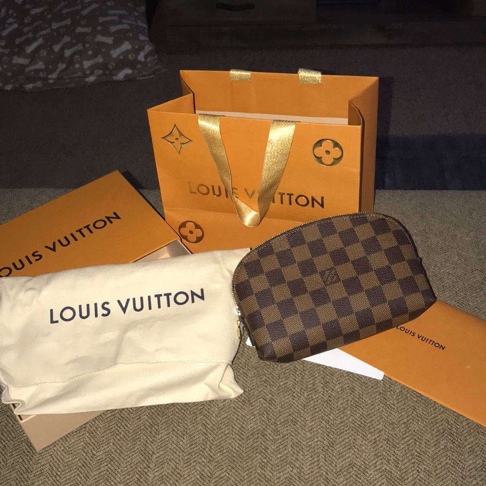 Louis Vuitton Cosmetic Case/ Clutch